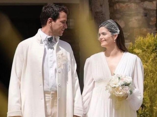 'Yasak aşk iddiası' g&uuml;ndemdeydi! Kriz doğrulandı 