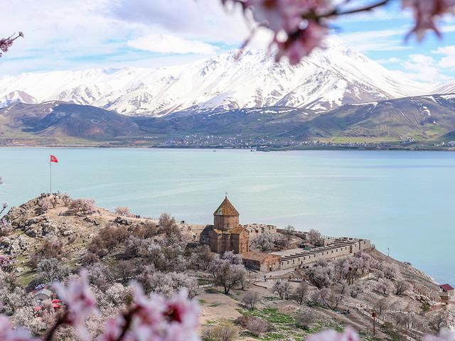 G&ouml;renler inanamıyor! Bu manzara T&uuml;rkiye'den