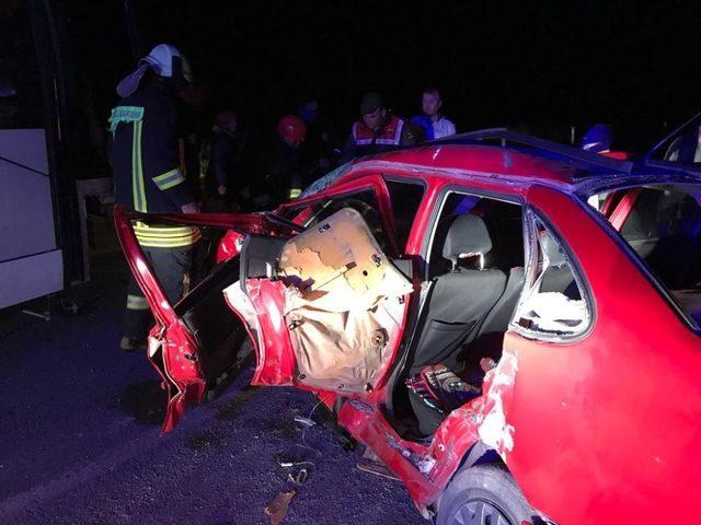 Denizli’de trafik kazası: 3 ölü, 9 yaralı