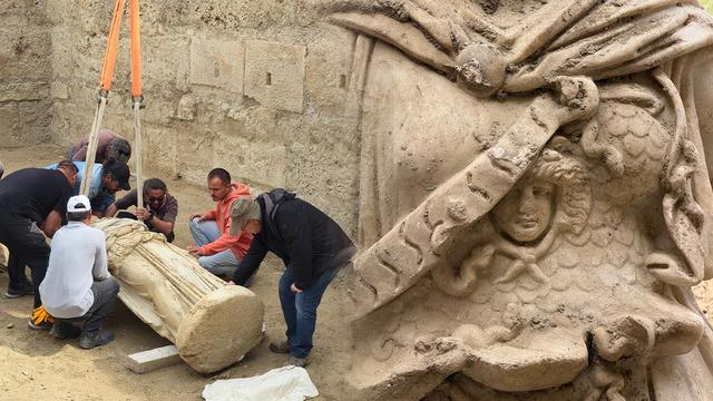 Tarihî keşif! 2 metrelik Athena heykeli gün ışığına kavuştu