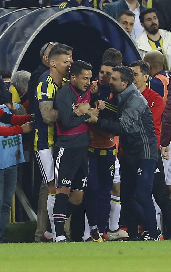 Ziraat Türkiye Kupası’nda Fenerbahçe ile Beşiktaş arasında oynanan yarı final maçının yarıda kalması sarı-lacivertli kulübe pahalıya patlayacak. 