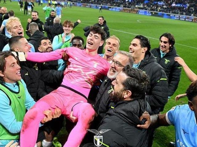 Lazio&rsquo;nun 21 yaşındaki kalecisi Motta, 4 penaltı kurtarıp takımını finale taşıdı