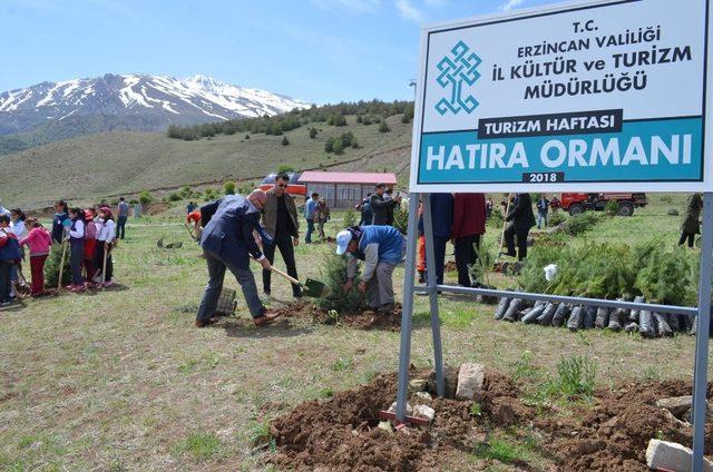 Turizm Haftasında fidan dikimi yapıldı