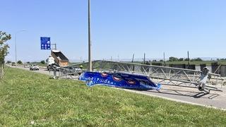 Damperi açık kalınca EDS direğine çarptı