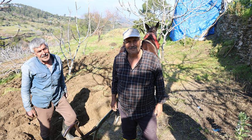 Gen&ccedil;ler terk edince iş onlara kaldı: Arazilerinin akıbetini bilmiyorlar