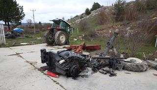 Kastamonu'da hafif ticari ara&ccedil; ile trakt&ouml;r &ccedil;arpıştı: 5 yaralı