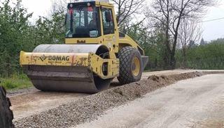 Kaynaşlı&rsquo;da grup yolu yenileniyor