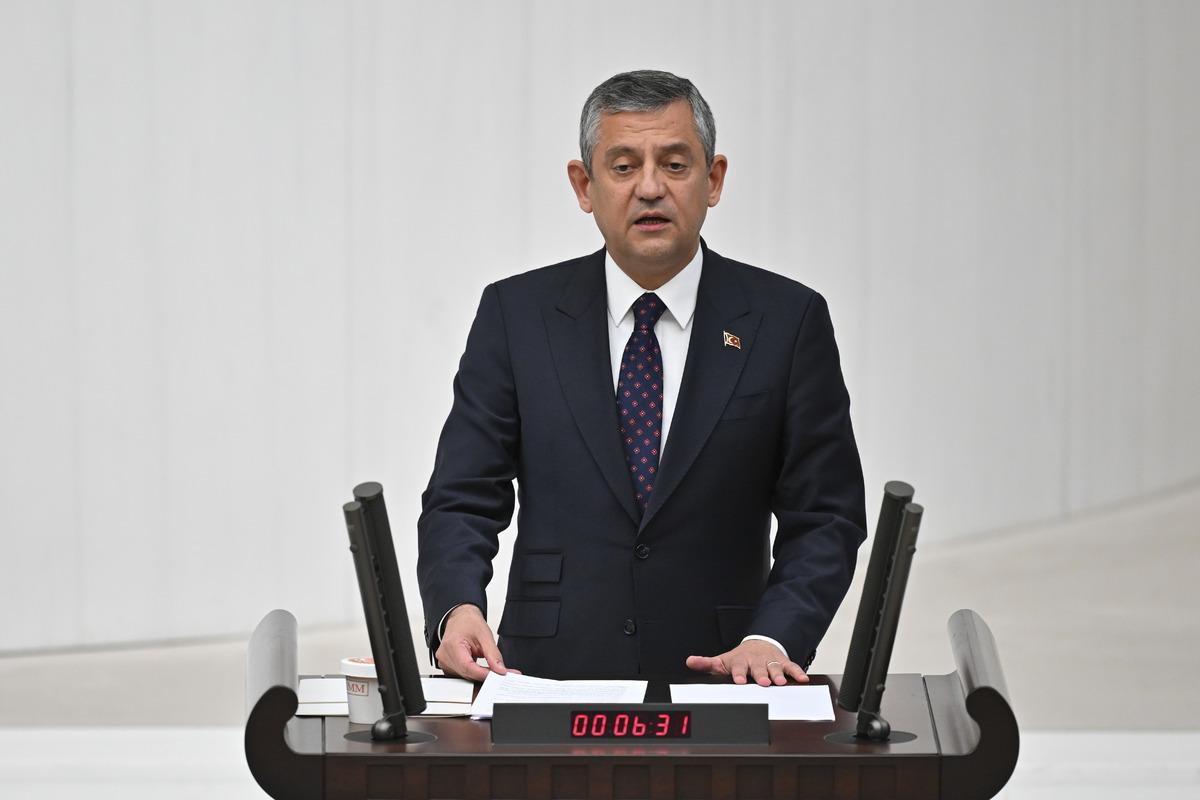 &Ouml;zg&uuml;r &Ouml;zel den  mutlak butlan  resti! "Ara se&ccedil;imin zamanı geldi" 1