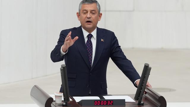 Özgür Özel'den 'mutlak butlan' resti! Ara seçimin zamanı geldi