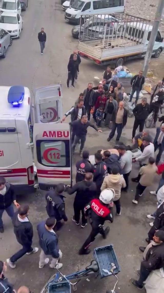 Tartıştığı husumetlileri bir g&uuml;n sonra kurşun yağdırdı: 1 &ouml;l&uuml; 1