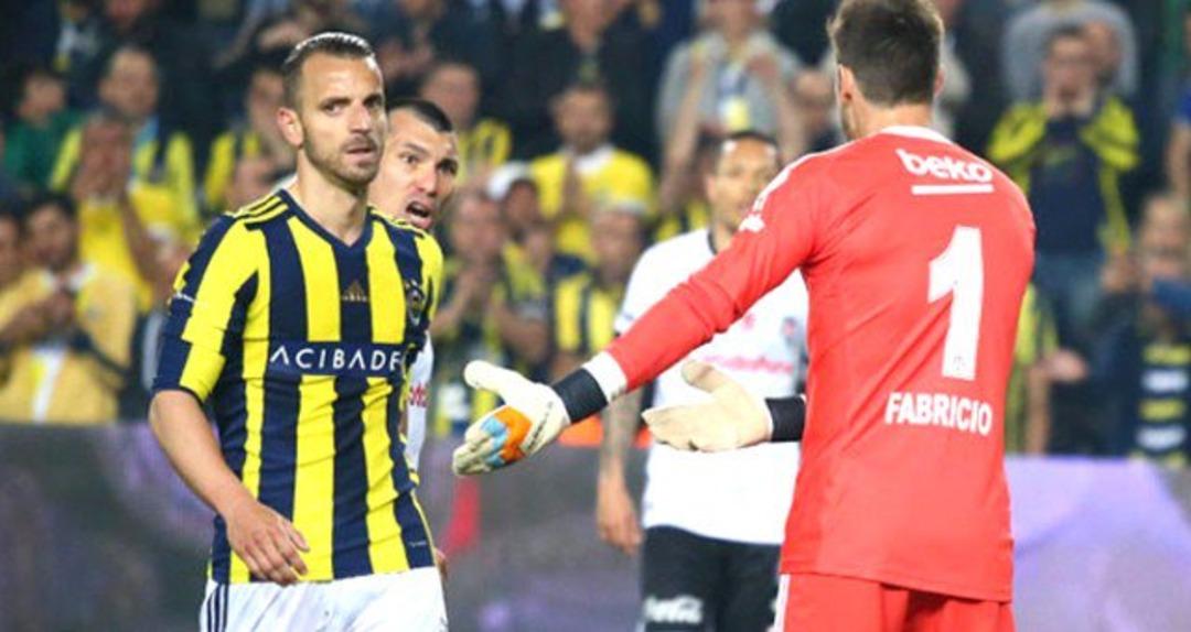 Soldado'dan Beşiktaş'a su&ccedil;lama!