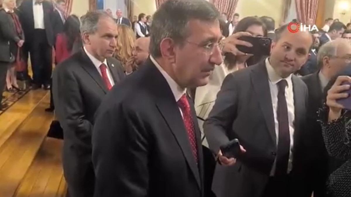 Cevdet Yılmaz dan "Orta Vadeli Program da kesinti olacak mı?" sorusuna yanıt: Mayıs ayını işaret etti 3