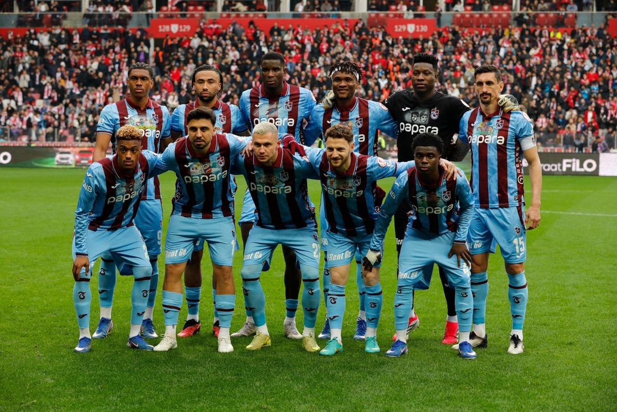 Trabzonspor Samsun da penaltılarda güldü! Yarı finale yükseldi 4