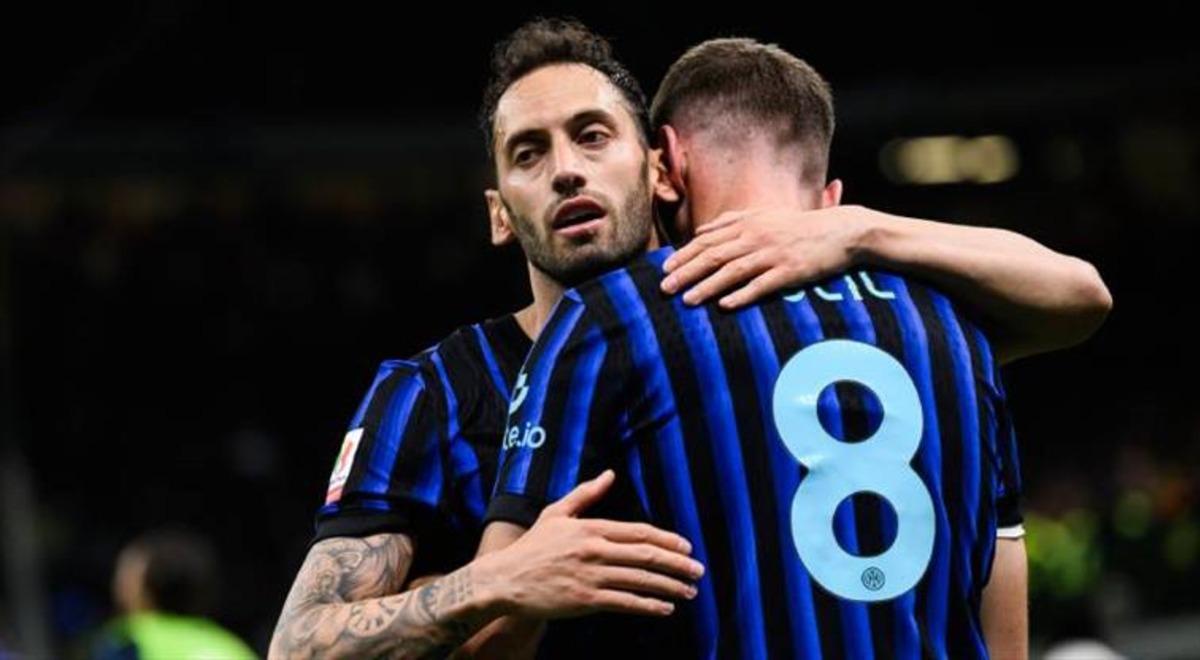 D&uuml;nya devleri pusuda bekliyordu! Hakan &Ccedil;alhanoğlu kararını verdi: Tek bir şartla 2