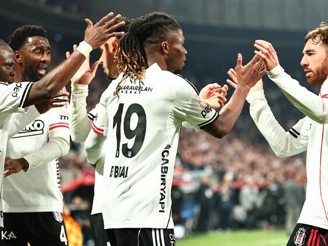 Beşiktaş Alanyaspor'u farklı yenerek kupada yarı finale kaldı! 