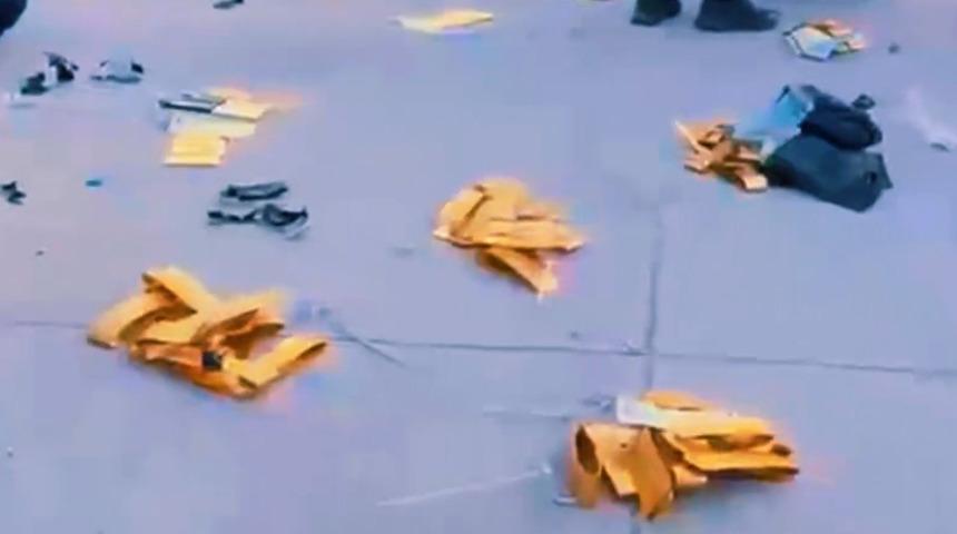 Durdurulan ara&ccedil;tan servet fışkırdı! K&uuml;l&ccedil;e k&uuml;l&ccedil;e altın ve d&ouml;viz