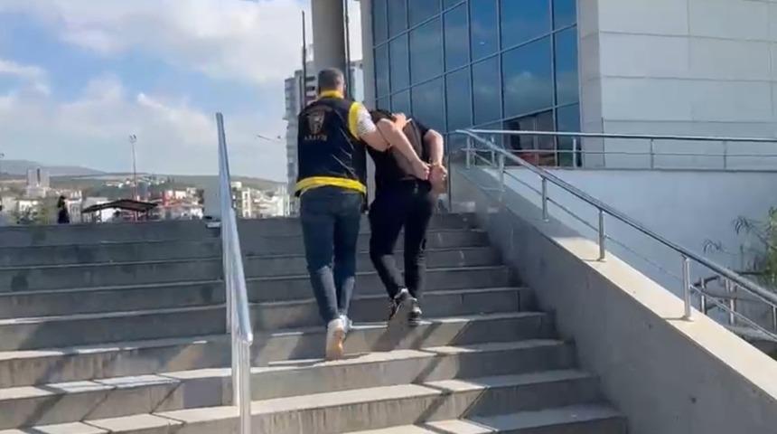 Konut dokunulmazlığını ihlal su&ccedil;undan aranan şahıs  İskenderun&rsquo;da yakalandı