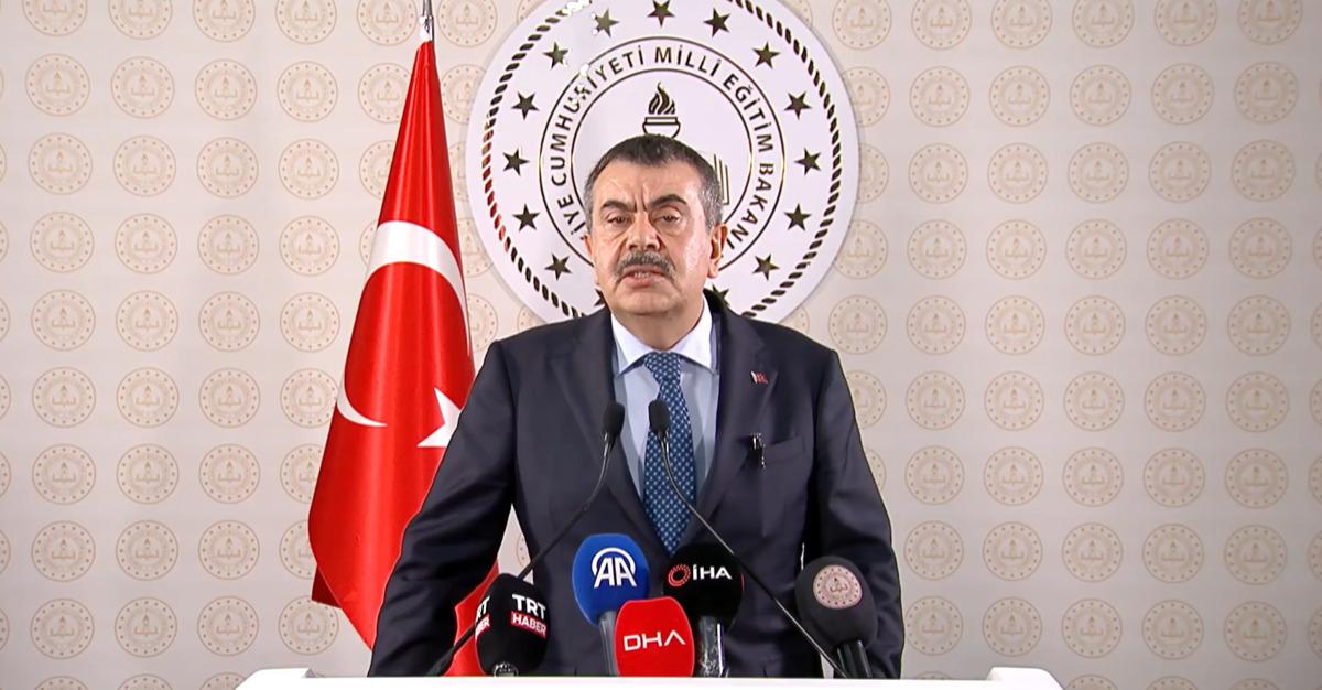 Okullar ve &ouml;ğrenciler i&ccedil;in yeni d&ouml;nem! Dijital platformlar i&ccedil;in harekete ge&ccedil;ildi 2