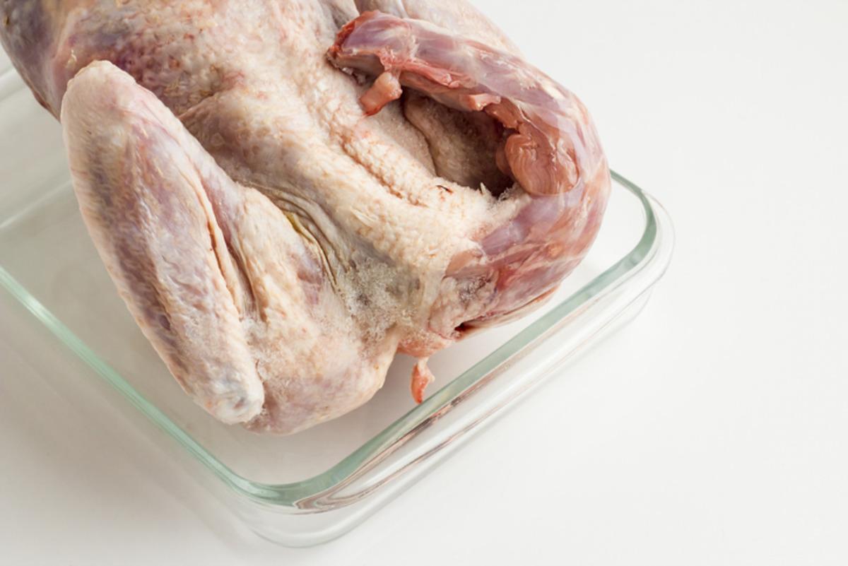 Marketten tavuk alanlar dikkat! &lsquo;K&ouml;y tavuğu&rsquo; ger&ccedil;eği ortaya &ccedil;ıktı 1