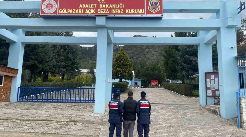 5 yıl 17 ay 23 g&uuml;n hapis cezası bulunan şahıs yakalandı