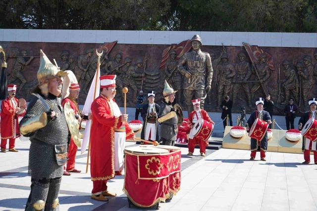 &Ccedil;anakkale Kara Savaşları&rsquo;nın 111&rsquo;inci yılı anma etkinlikleri 13