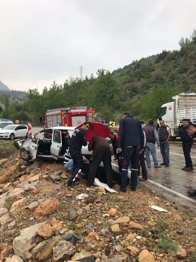 Adana’da trafik kazası: 2 yaralı