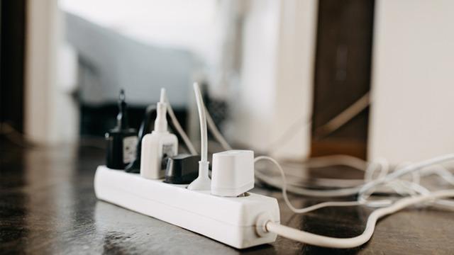 Uzatma kablosuna bu 10 cihazı takan yandı