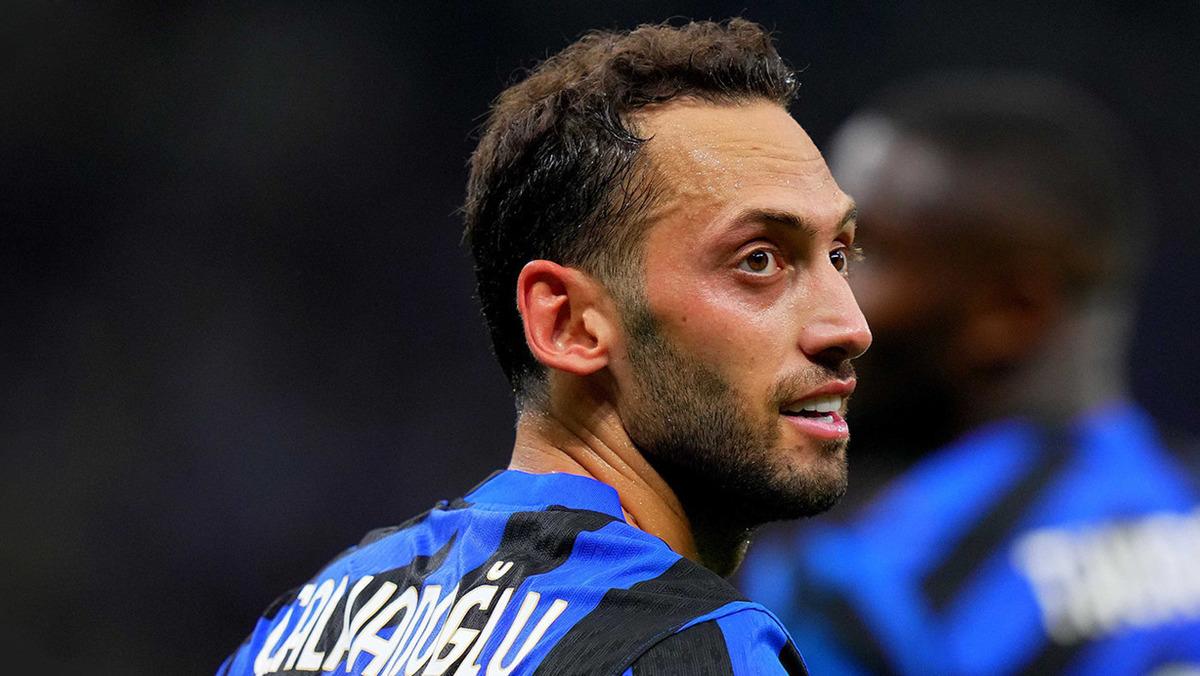 Hakan &Ccedil;alhanoğlu kararını verdi! İmza i&ccedil;in tek şartı var 3