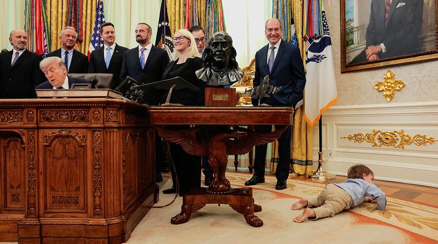 Etkinliğe damga vurdu: O s&ouml;zleri ilk defa duydu! Trump bile şaşkınlıkla izledi