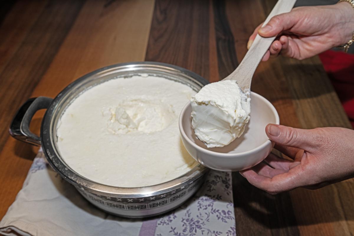 Bahar &ccedil;&ouml;k&uuml;ş&uuml;ne son! Enerjinizi zirveye taşıyan 10 s&uuml;per besin 4