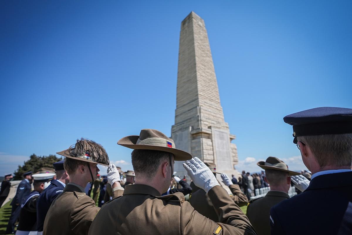 Anzak Koyu&rsquo;nda Şafak Ayini: 111 yıl sonra aynı yerde aynı duygu 3