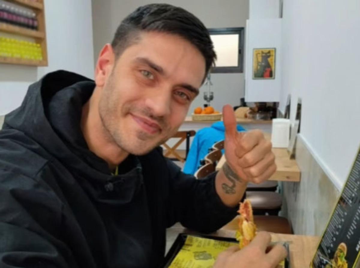 Tescilli g&uuml;zel Irmak &Ouml;ztaş fırında tezgahtar oldu! Fırıncılığı oyuncu arkadaşı &ouml;nermiş! Mesaj yağıyor 4