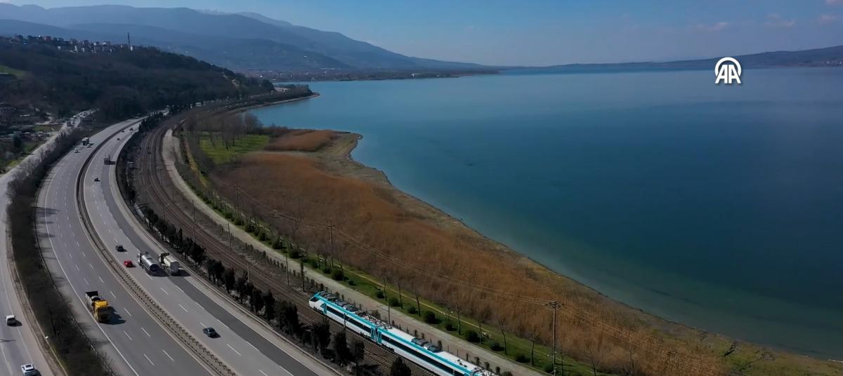 T&uuml;rkiye nin ilk hızlı treninden kritik aşama geride kaldı! 225 kilometre hıza ulaştı 3