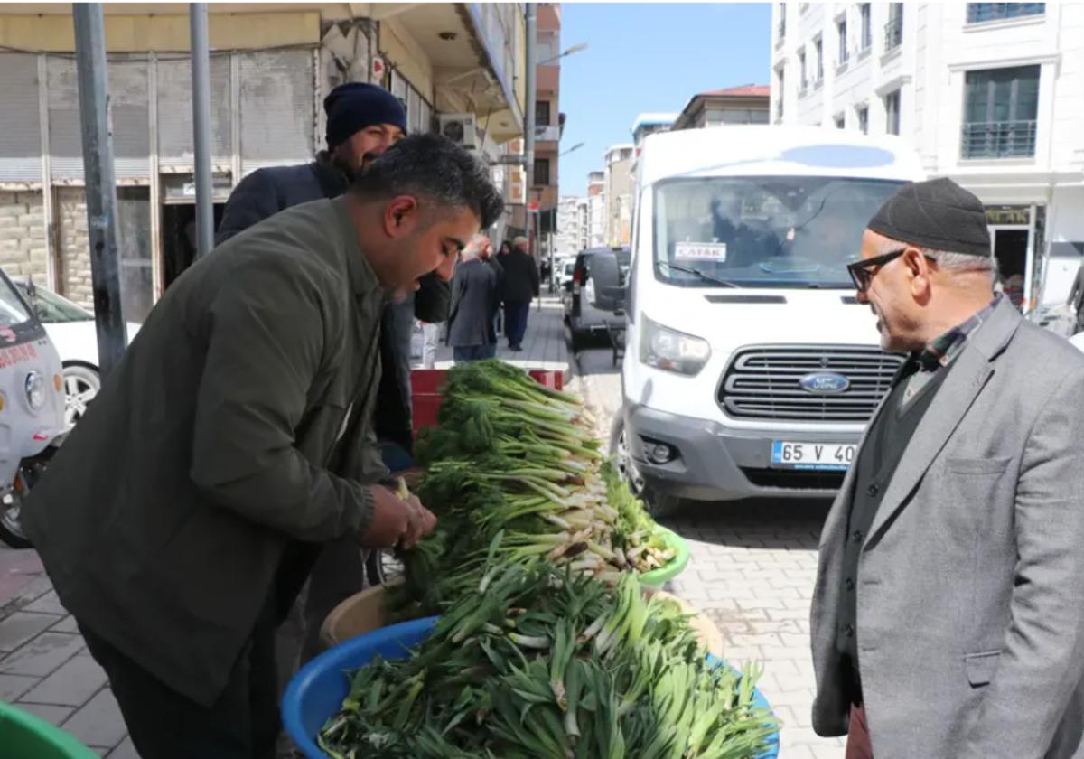 Dar gelirlinin ge&ccedil;im kaynağı yiyenin şifası oldu: Kilosu 500 TL 1