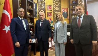 MHP Lideri Devlet Bah&ccedil;eli: "Uzak Şehir'i ka&ccedil;ırmadan izliyorum"