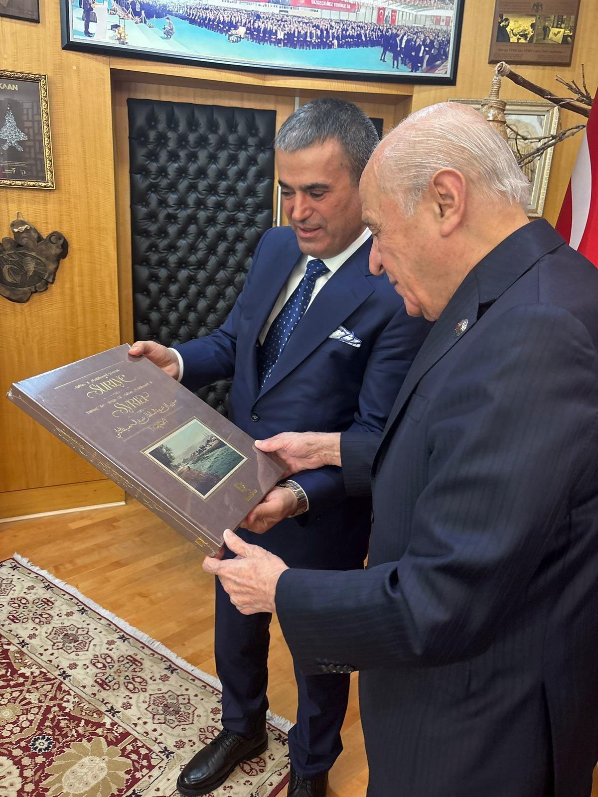 MHP Lideri Devlet Bahçeli: "Uzak Şehir i kaçırmadan izliyorum" 1