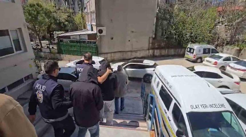 Sosyal medya &uuml;zerinden fuhuşa aracılık yapan 5 ş&uuml;pheli yakalandı