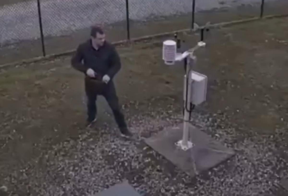 Sa&ccedil; kurutma makinesiyle 34 bin dolar kazandı! Hava durumunu değiştirdi 2