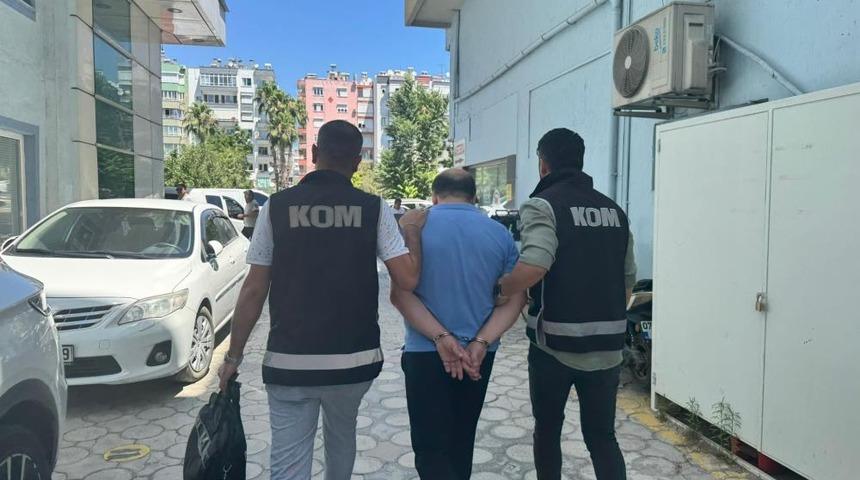 Antalya&rsquo;da r&uuml;şvet iddiası davasında 3 sanığa tahliye