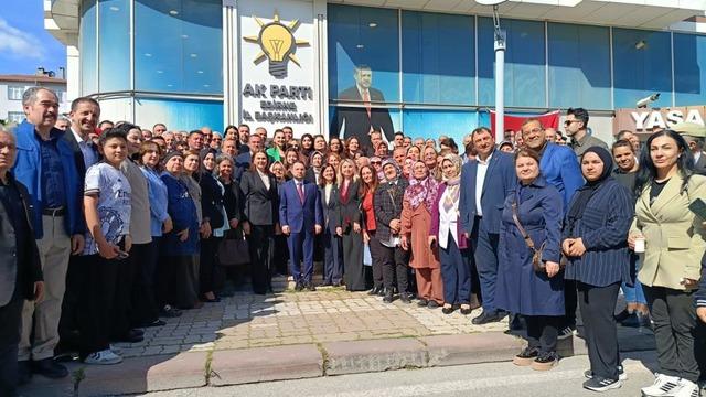 Edirne'de öldürülen genç kızın ailesi Bakan Gürlek'ten yardım istedi