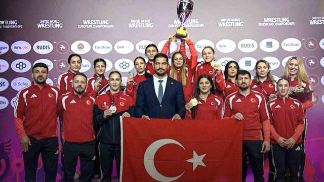 Kadın Güreş Milli Takımı, Avrupa ikincisi