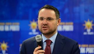 Bakan G&uuml;rlek: "AK Parti dava partisidir, g&ouml;n&uuml;l partisidir"
