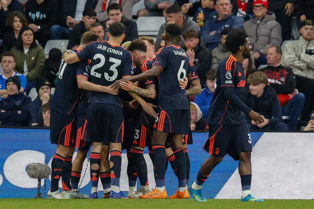 Vitor Pereira Ada yı titretti! Nottingham durdurulamıyor 1