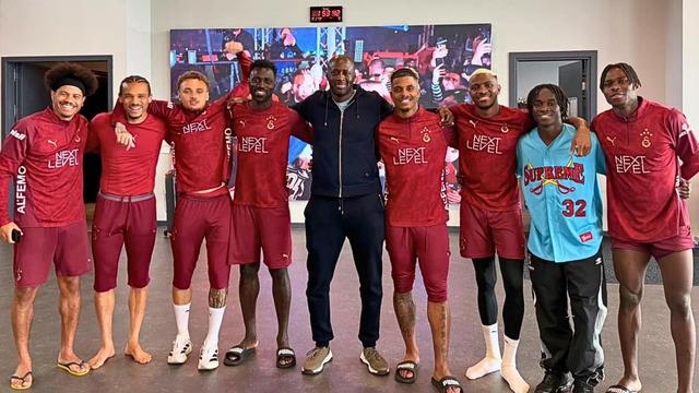 Yaya Toure'den Galatasaray'a sürpriz ziyaret!