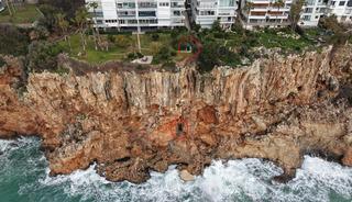 D&uuml;nyada tekti: 40 yıl &ouml;nce mahvetmişler! Yıkım kararı verildi