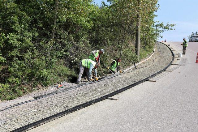 Kocatepe Caddesi yayalar için güvenli hale geliyor