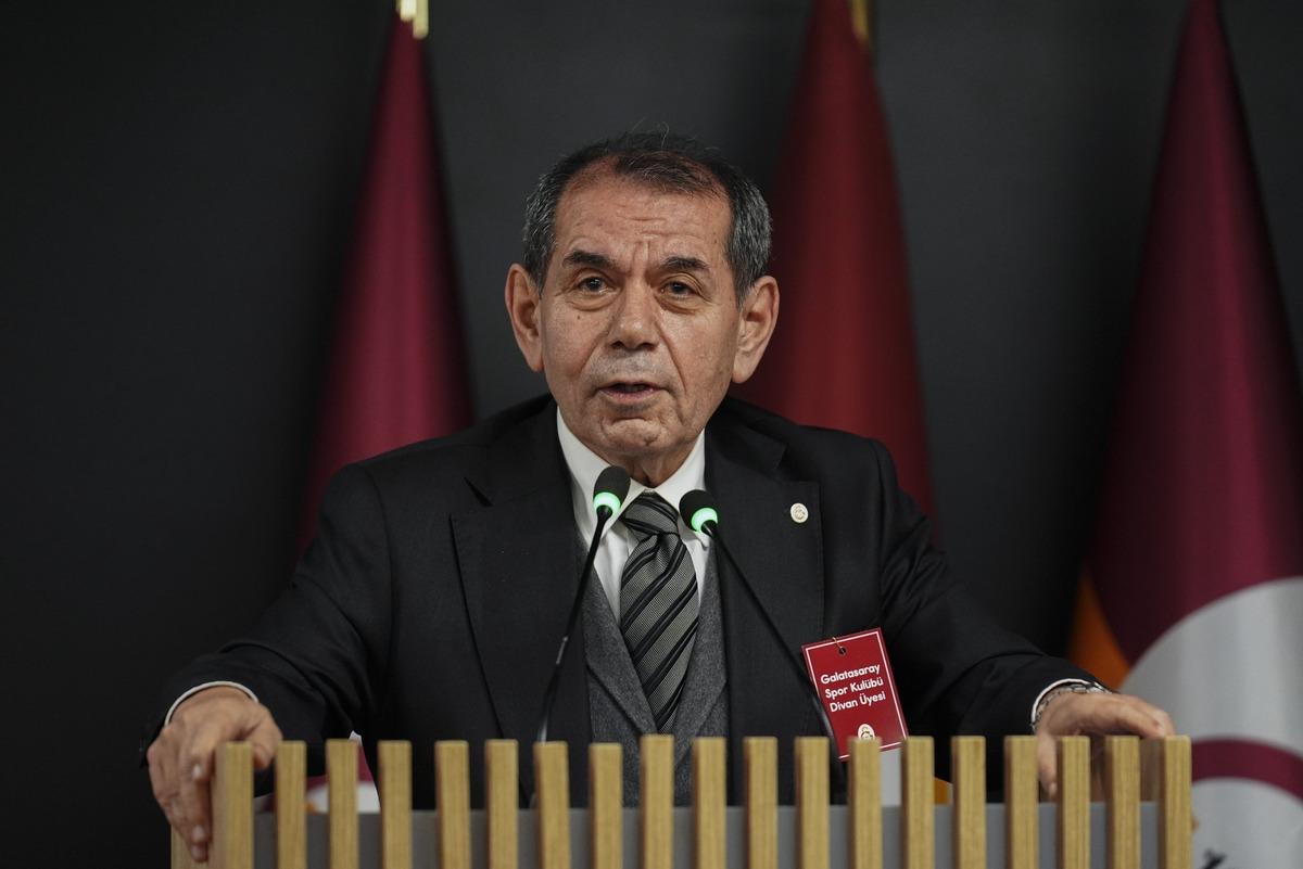 Dursun &Ouml;zbek ten derbi &ouml;ncesi sert &ccedil;ıkış! "Sinir u&ccedil;larımızla oynuyorlar" 3