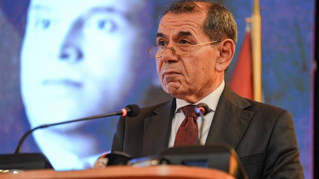 Dursun Özbek'ten derbi öncesi sert çıkış! Sinir uçlarımızla oynuyorlar