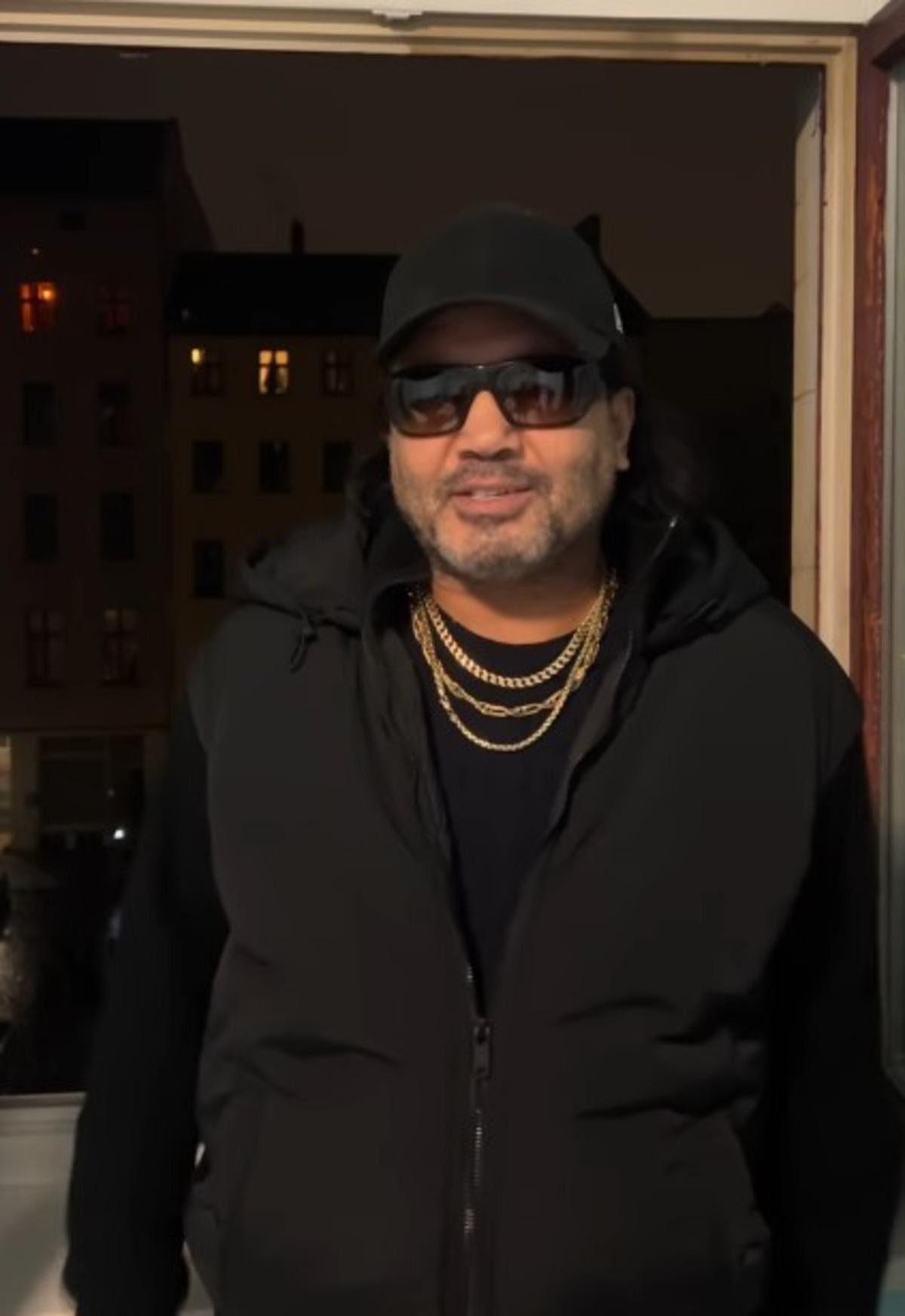 Killa Hakan ın hayatı film oluyor! İmzayı attı 1