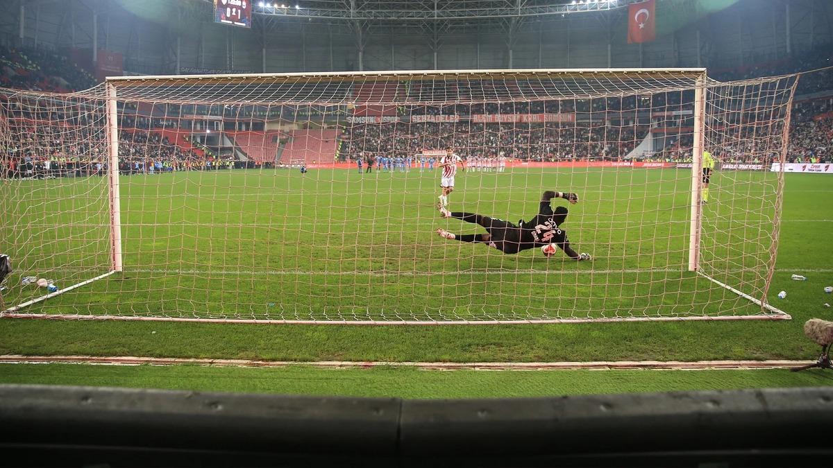 Andre Onana ya ağır yaptırım g&uuml;ndemde! Yıllarca men edilebilir 4